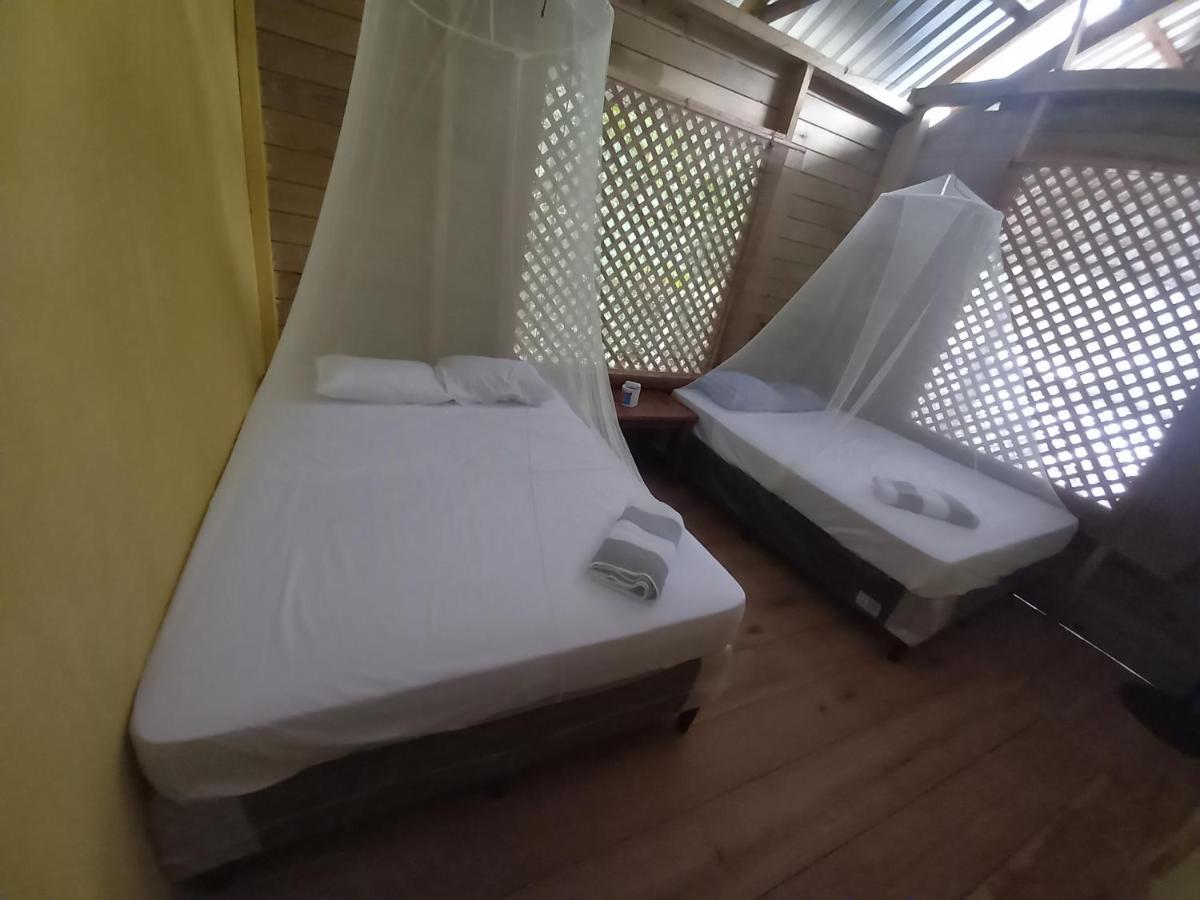 Casa Manati Hotell Lívingston Exteriör bild